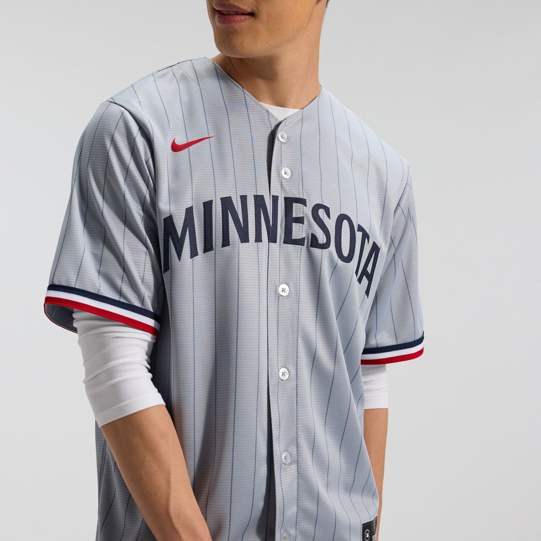 Minnesota Twins Road Replica Team Jersey | Gray