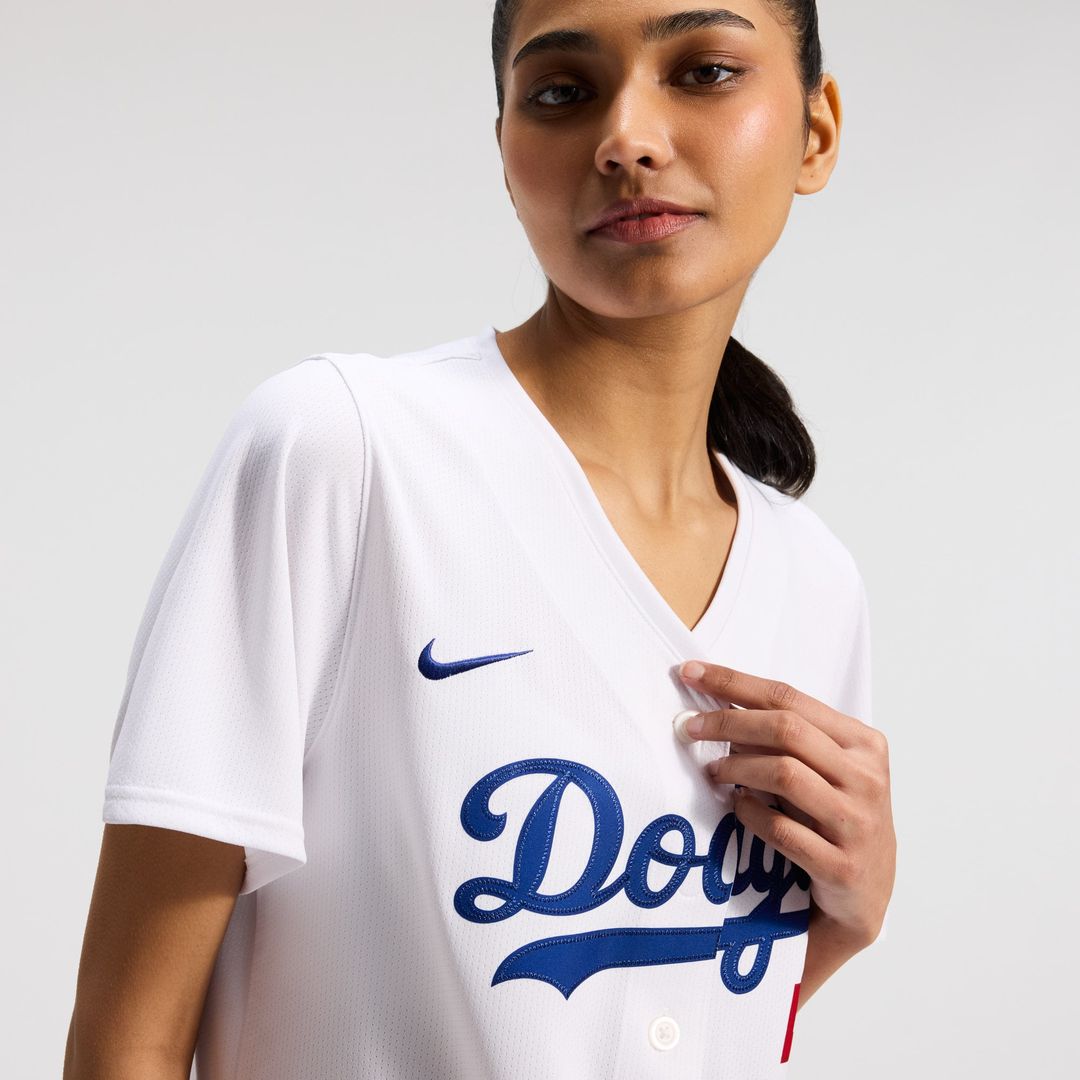 Los Angeles Dodgers Mookie Betts Women's Alternate 2 Limited Jersey | Royal