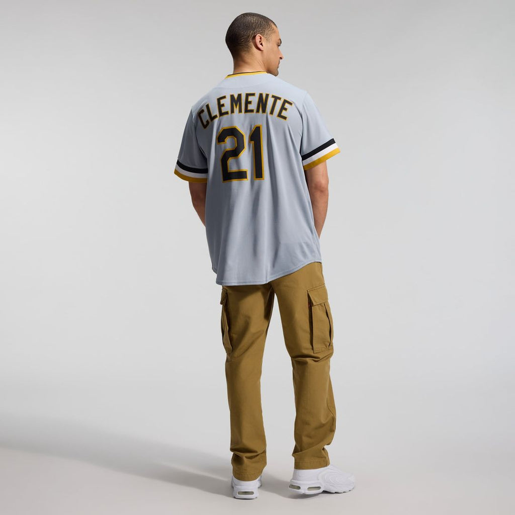 Pittsburgh Pirates Roberto Clemente Throwback Cooperstown Limited Jersey | Gray