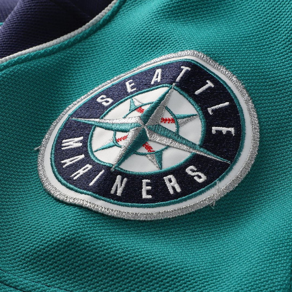 Seattle Mariners Ichiro Suzuki 2006 Cooperstown Mesh Batting Practice Button-Up Jersey | Navy