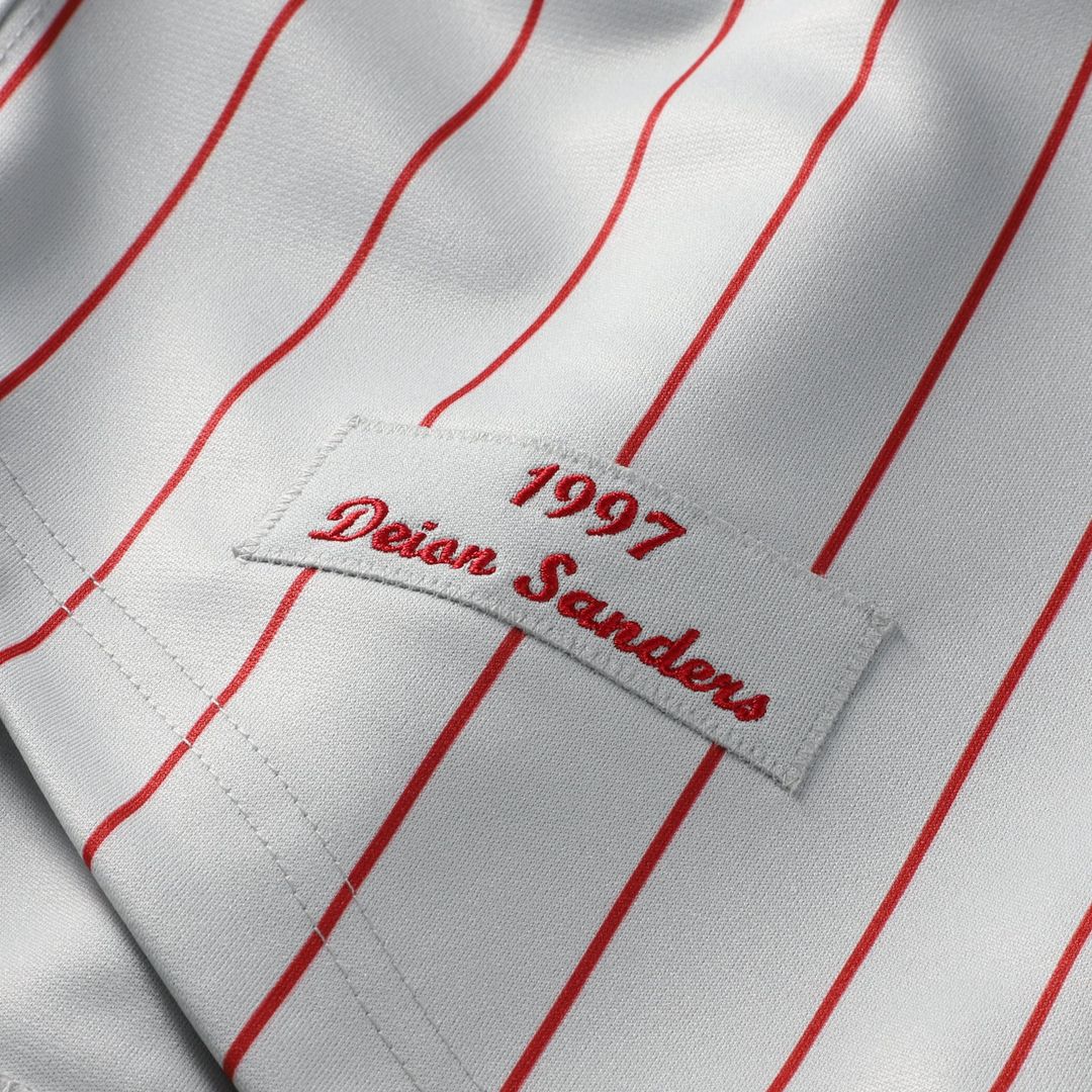 Cincinnati Reds Deion Sanders 1997 Authentic Jersey | Gray